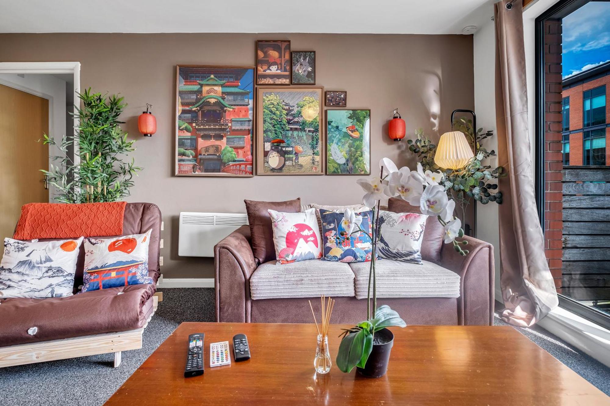 Anime Courtyard In Central And Free Parking With Netflix Birmingham Luaran gambar